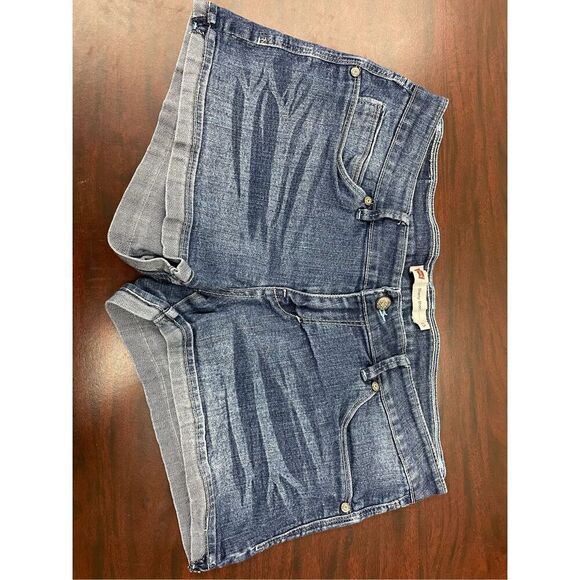 Levi’s Shorty Short Denim Shorts with Button Pockets Size 15 - Picture 1 of 7